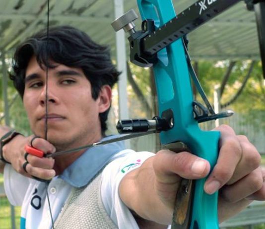 Arquero Carlos Rojas rumbo a competencias internacionales